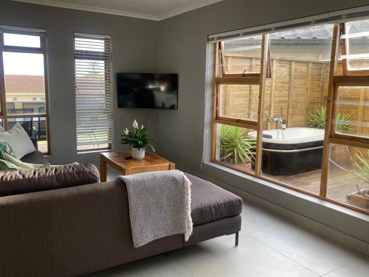 Becks At The Bay Loadshedding Free Villa Mossel Bay Exterior foto